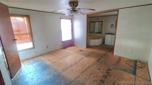 235 S Cherokee, Stilwell, OK 74960