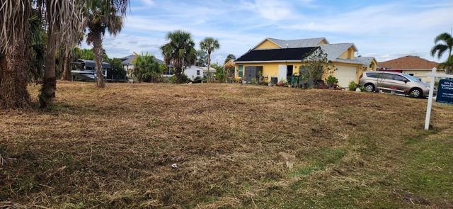 2539 QUAIL TERRACE, Port Charlotte, FL 33981