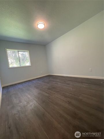 19029 Renton-Maple Valley Road SE, Maple Valley, WA 98038
