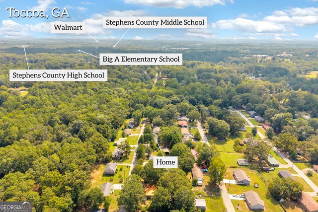 312 Hilltop Lane, Toccoa, GA 30577