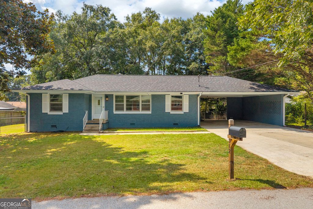 312 Hilltop Lane, Toccoa, GA 30577