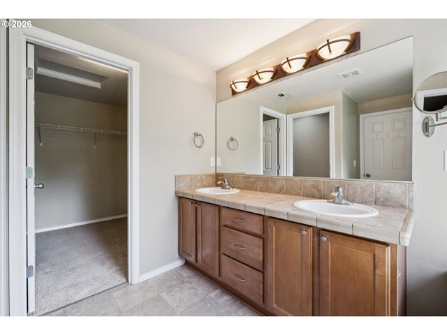 4310 Ne 57TH Pl, Vancouver, WA 98661