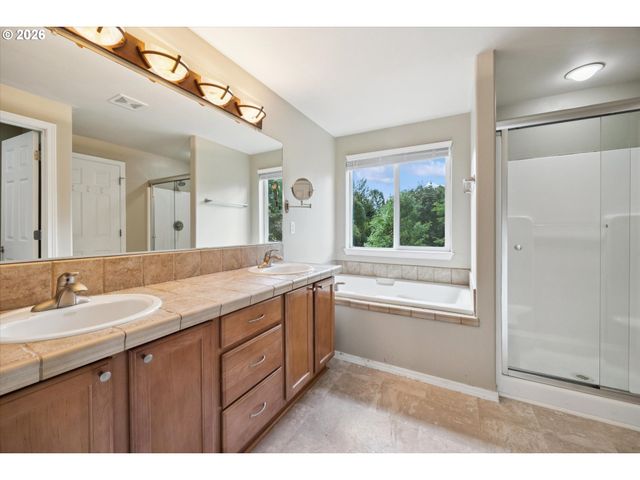 4310 Ne 57TH Pl, Vancouver, WA 98661