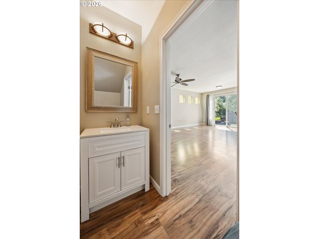 4310 Ne 57TH Pl, Vancouver, WA 98661