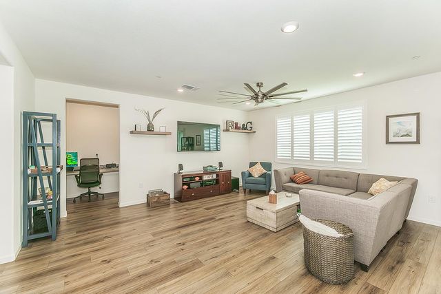 644 Rock Crest Avenue, Madera, CA 93636