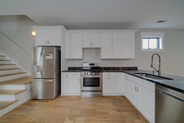 73 Hanover Street, Charleston, SC 29403