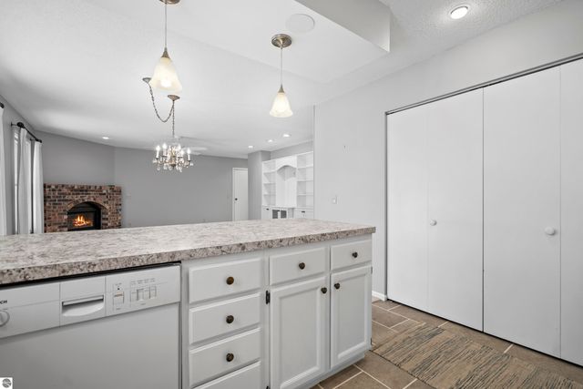 7177 Cherrywood Court, Traverse City, MI 49686