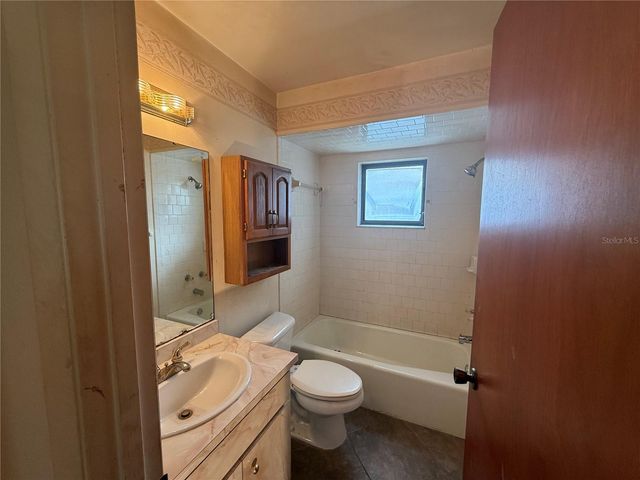 116 1ST AVENUE, Nokomis, FL 34275