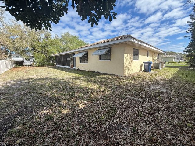 116 1ST AVENUE, Nokomis, FL 34275