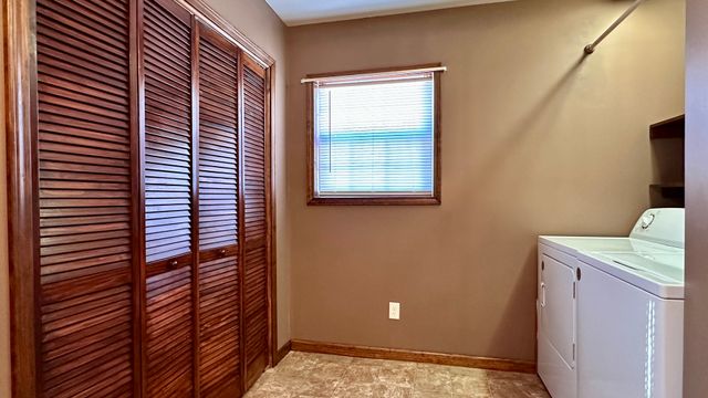 601 S Cherry Street, West Frankfort, IL 62896