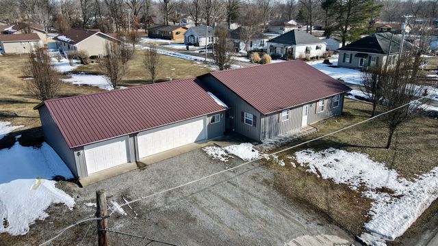 601 S Cherry Street, West Frankfort, IL 62896