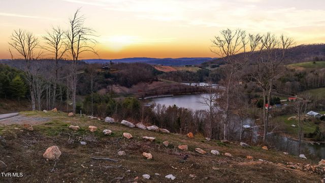 Lot 25 Eagle Ridge Parkway, Butler, TN 37640