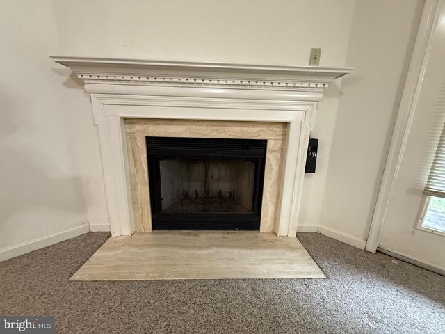 1069 COUNTRY HILL DR, Harrisburg, PA 17111