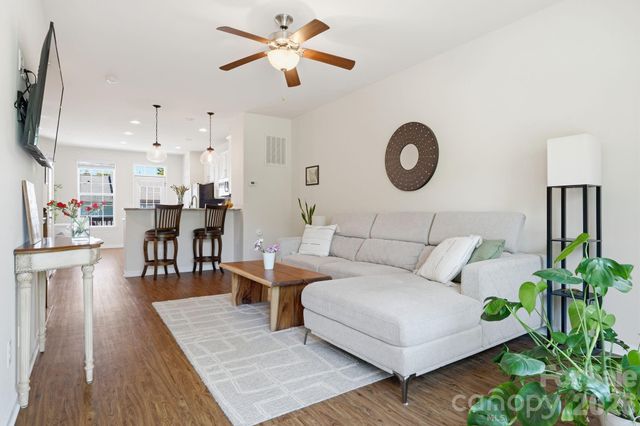 19721 Playwrights Way, Cornelius, NC 28031