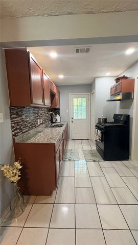 4500 Reed Street, Fort Worth, TX 76119