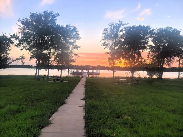 TBD Lago Vista Drive, East Tawakoni, TX 75472
