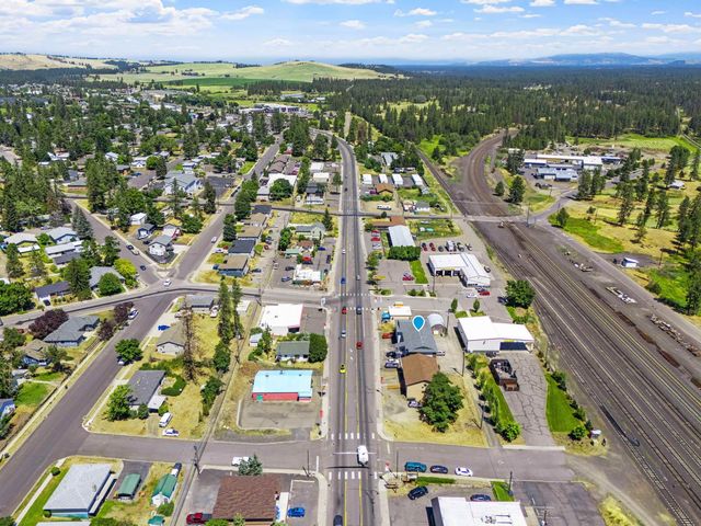 1115 1st St, Cheney, WA 99004