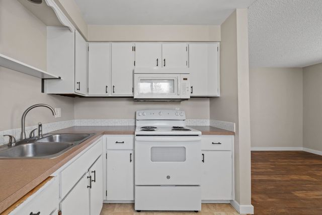 1115 1st St, Cheney, WA 99004