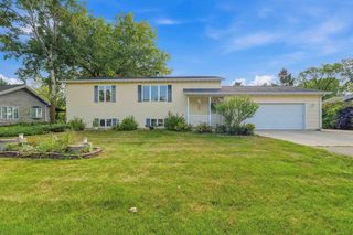 4610 FRIEDRICH AVENUE, Omro, WI 54963