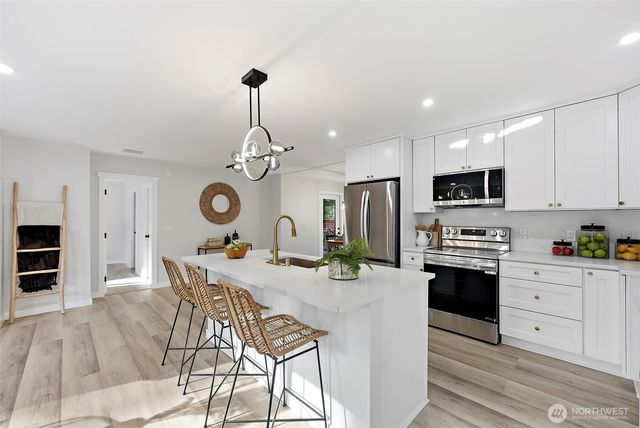 30201 S Creek Road E, Graham, WA 98338