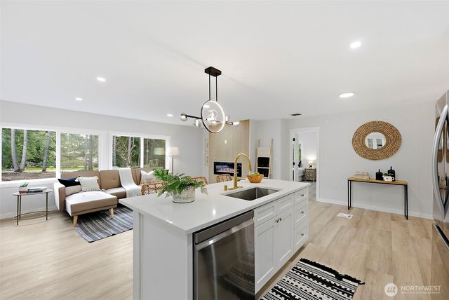 30201 S Creek Road E, Graham, WA 98338