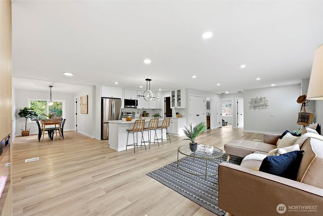 30201 S Creek Road E, Graham, WA 98338