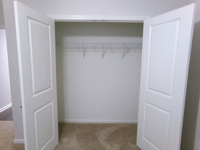106 Pinewood Ln, Dothan, AL 36305