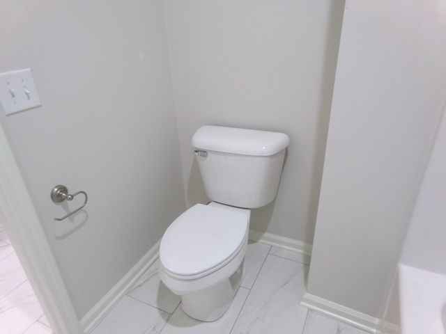106 Pinewood Ln, Dothan, AL 36305