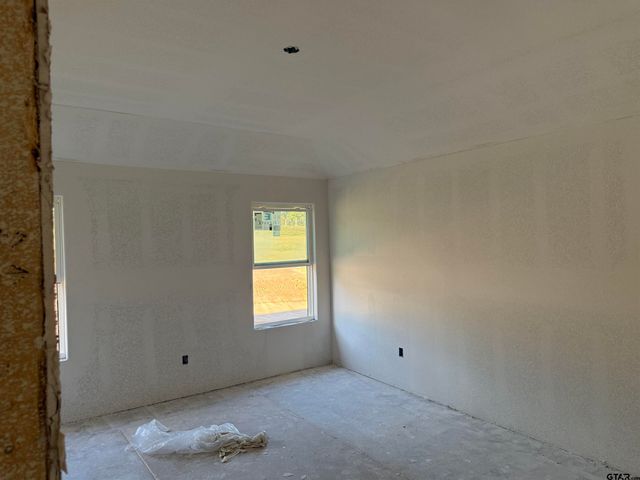 274 CR 2745, Mineola, TX 75773