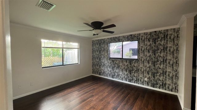 14 FLINT Way 14, Boynton Beach, FL 33426