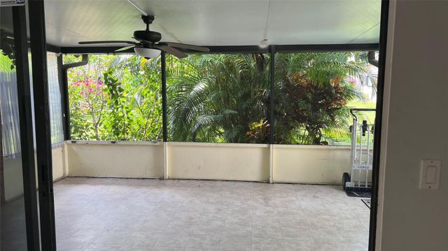 14 FLINT Way 14, Boynton Beach, FL 33426
