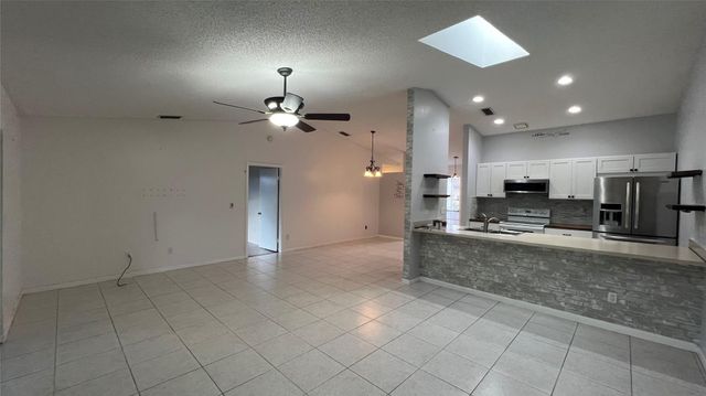 14 FLINT Way 14, Boynton Beach, FL 33426