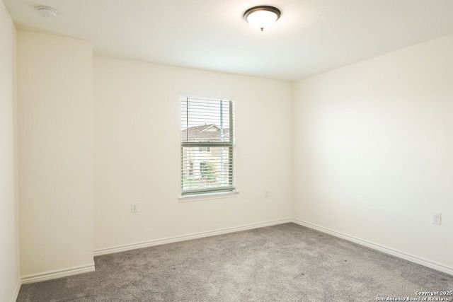 5527 CASTLE BROOK DR, San Antonio, TX 78218