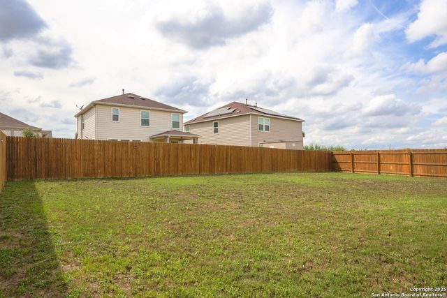 5527 CASTLE BROOK DR, San Antonio, TX 78218