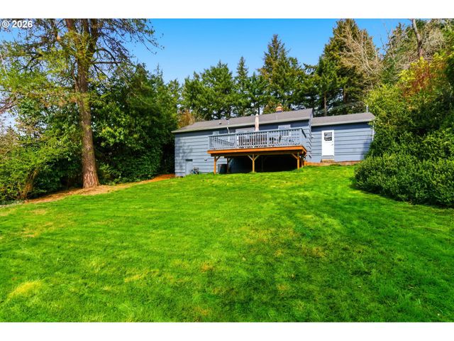 3734 Sw HAMILTON St, Portland, OR 97221