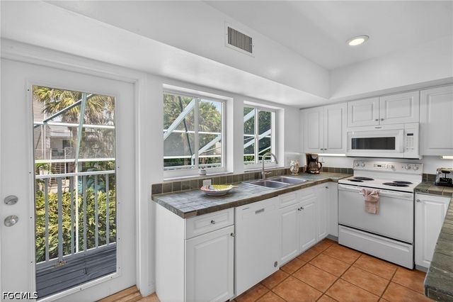 11508 Wightman LN, Captiva, FL 33924