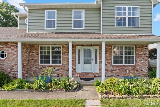 1511 Nottinghill Drive, O'fallon, IL 62269