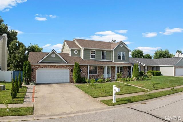 1511 Nottinghill Drive, O'fallon, IL 62269