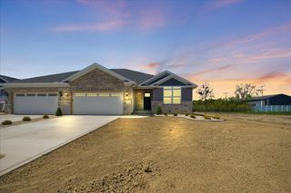 13442 Madison Avenue, Cedar Lake, IN 46303
