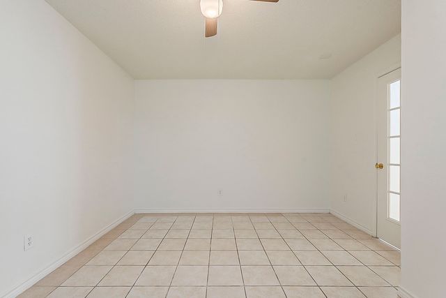 7702 Harbor Drive, Rowlett, TX 75088