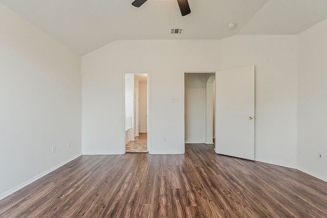 7702 Harbor Drive, Rowlett, TX 75088
