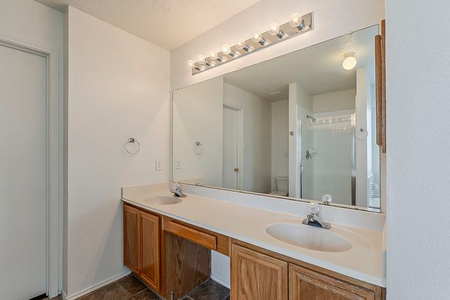 7702 Harbor Drive, Rowlett, TX 75088