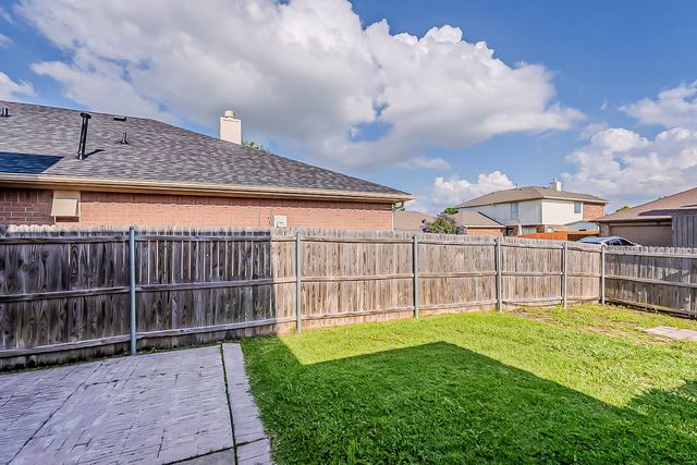 7702 Harbor Drive, Rowlett, TX 75088