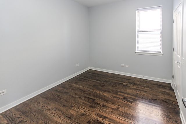 1153 W Washburne Avenue 301, Chicago, IL 60608