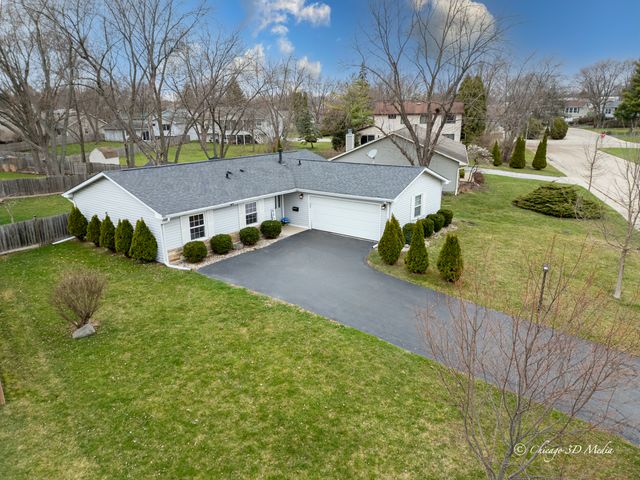 115 Red Bridge Road, Lake Zurich, IL 60047