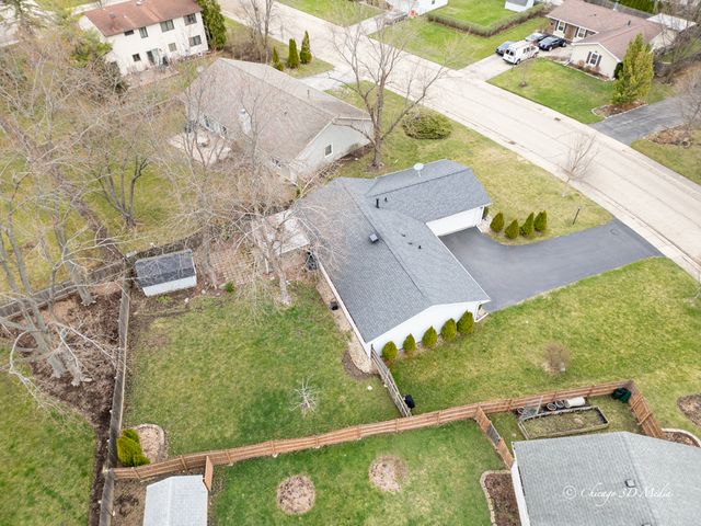 115 Red Bridge Road, Lake Zurich, IL 60047