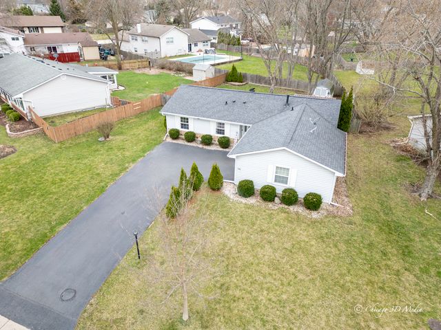 115 Red Bridge Road, Lake Zurich, IL 60047