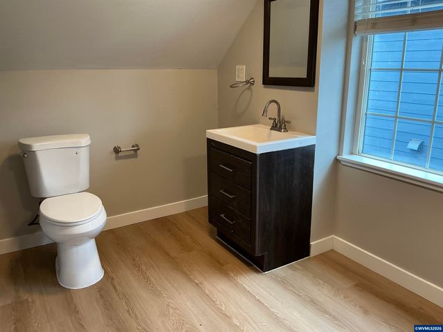 908 Water Av NE, Albany, OR 97321