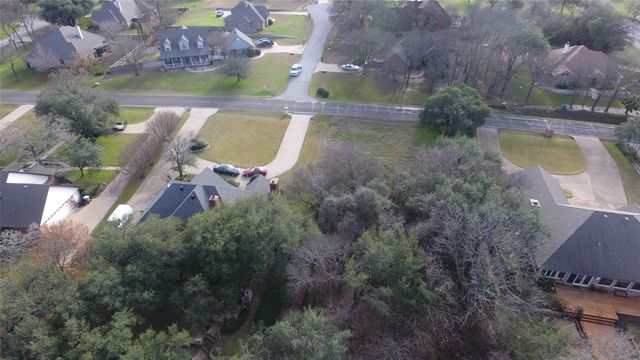 7910 Ravenswood Road, Granbury, TX 76049