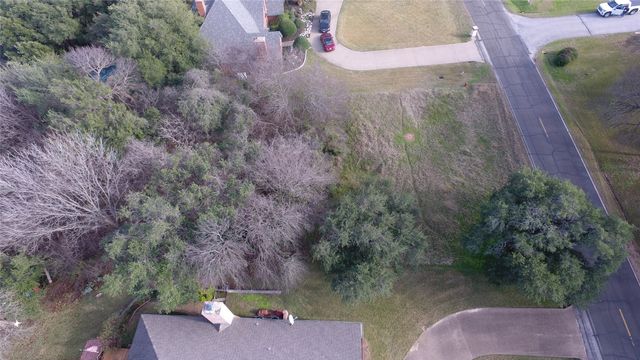 7910 Ravenswood Road, Granbury, TX 76049